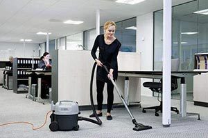 vệ sinh công nghiệp